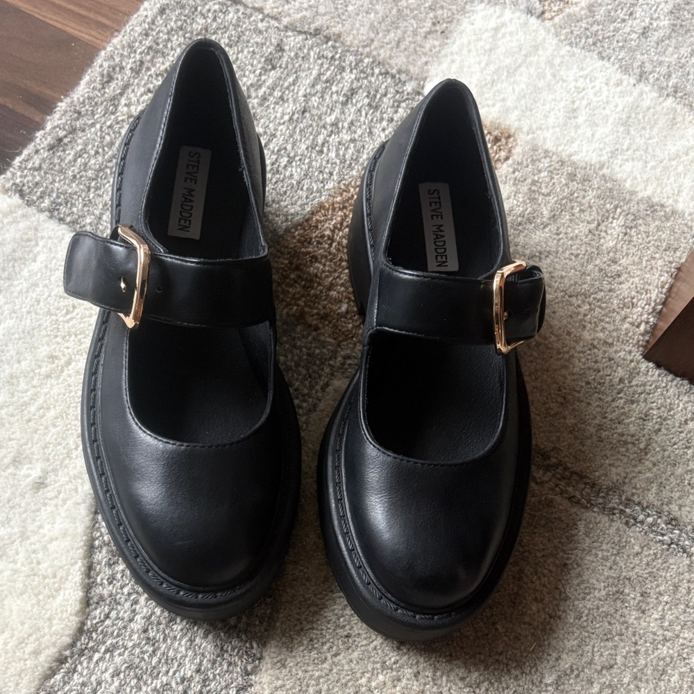 Steve Madden Black Flats with Gold Buckle